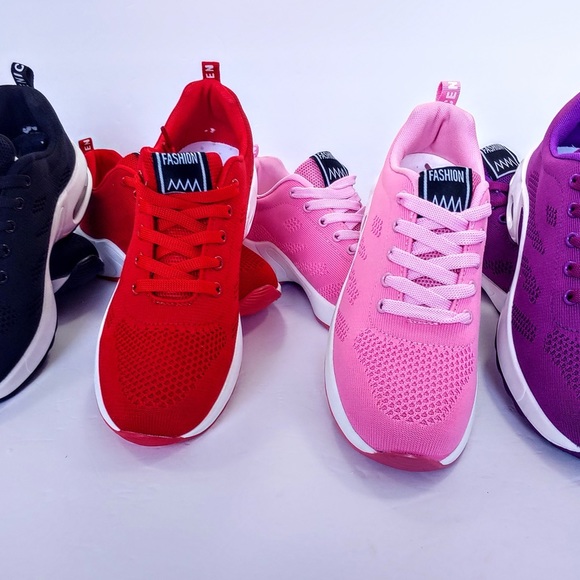 Shoes - Picture 3 of 8